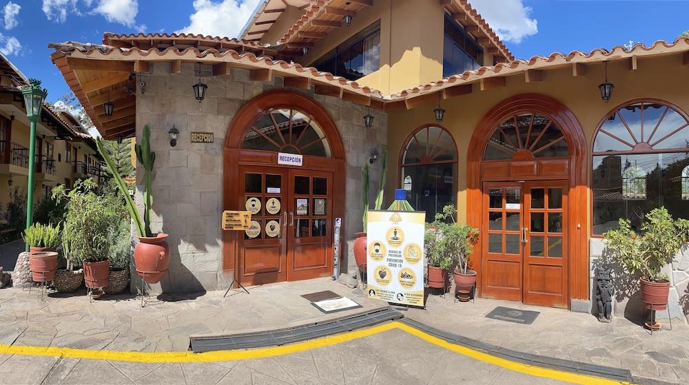 Hotel Mabey Urubamba Bagian luar foto