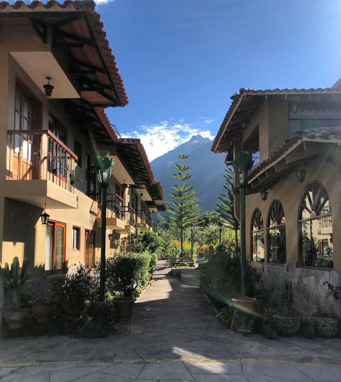 Hotel Mabey Urubamba Bagian luar foto